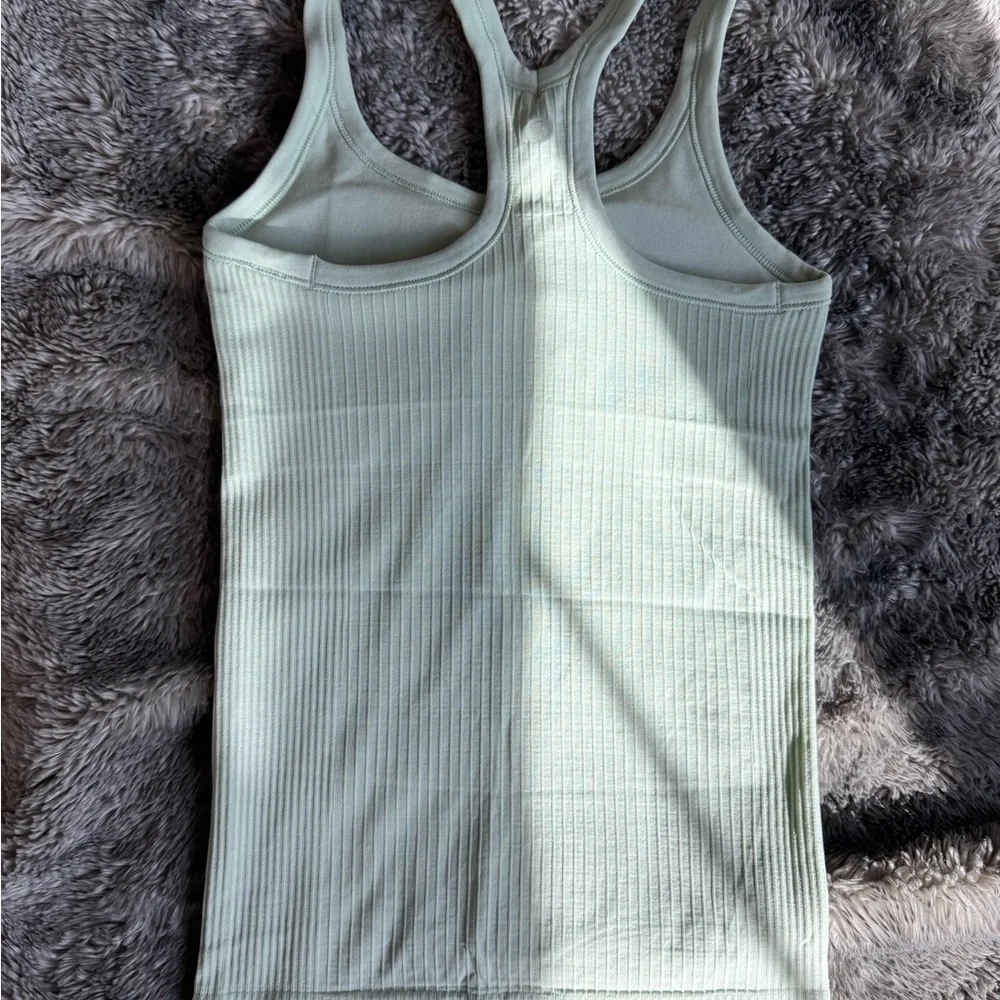 Lululemon Ebb To Street Tank Size 2 Arctic Mint Seamless Racerback - Picture 4 of 5